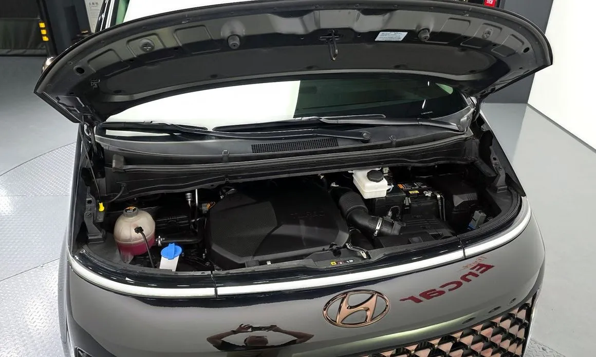Hyundai Staria — фото 10