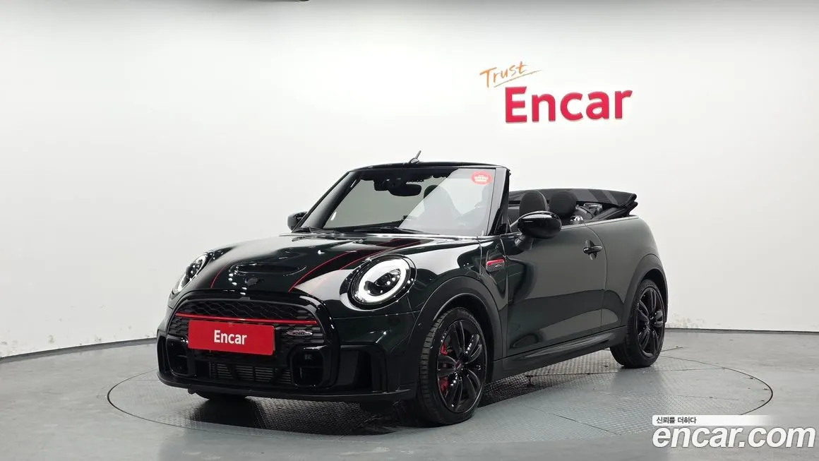 Mini Cooper Convertible — фото 1