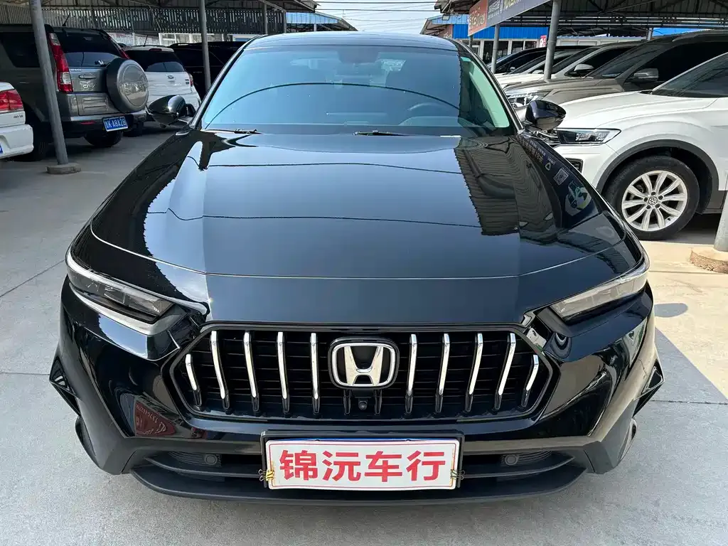Honda Inspire — фото 1