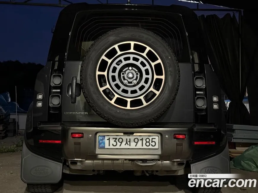 Land Rover Defender — фото 9