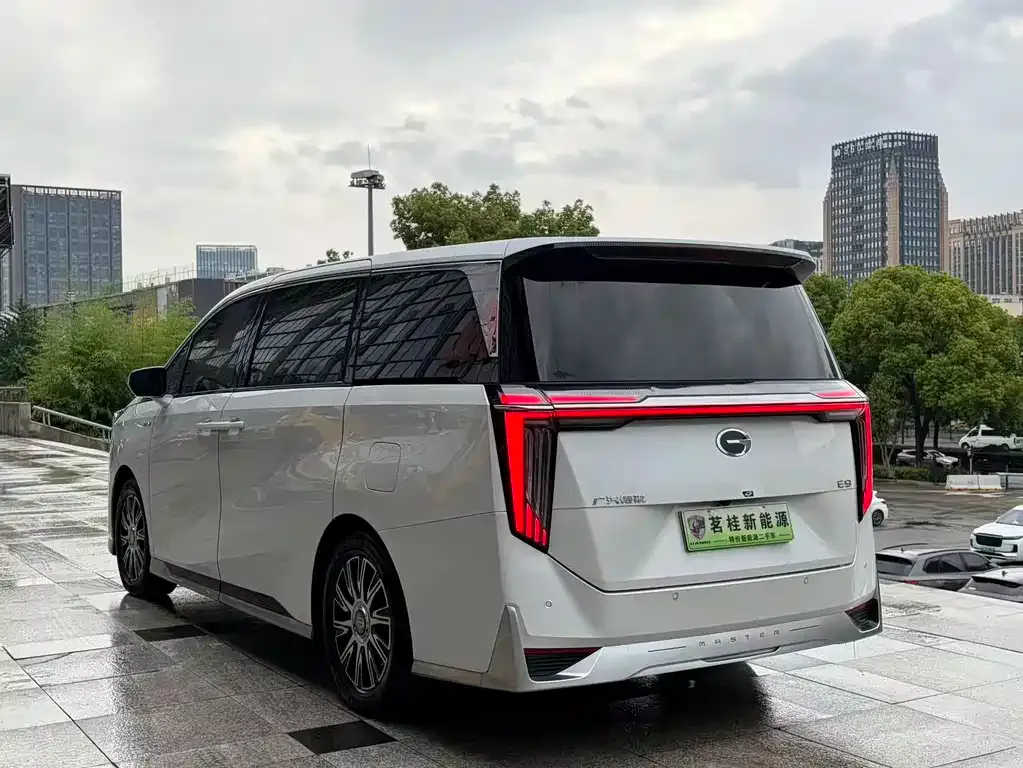 GAC Motor Trumpchi E9 — фото 5