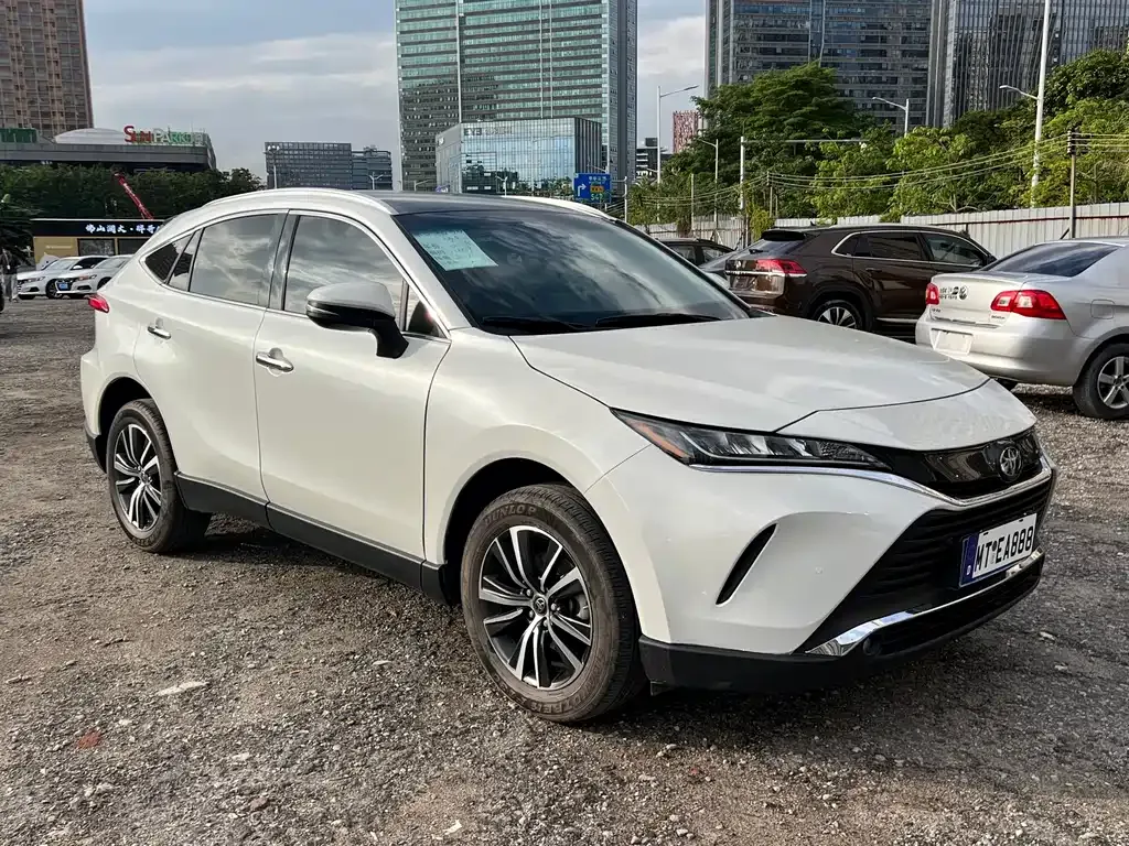 Toyota Harrier — фото 10