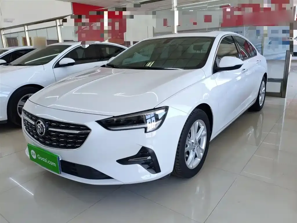 Buick Regal — фото 1