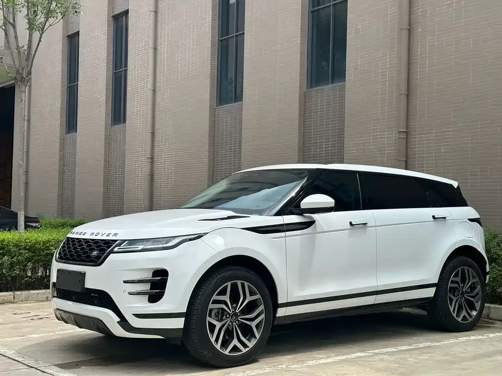 Land Rover Evoque PHEV — фото 1
