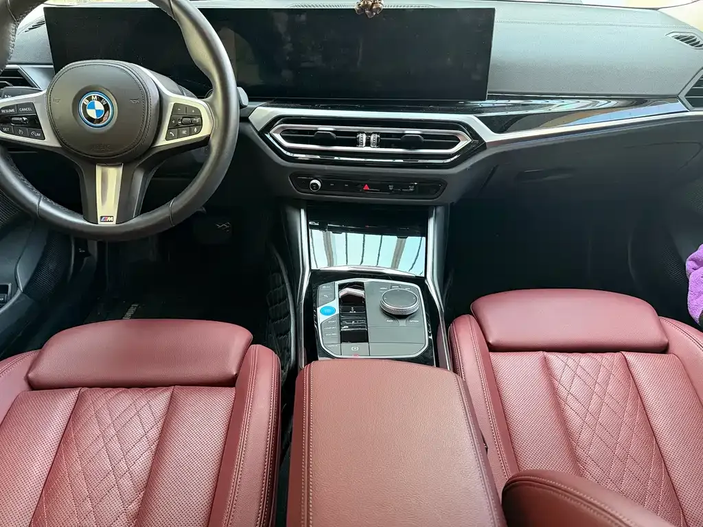 BMW i3 — фото 7