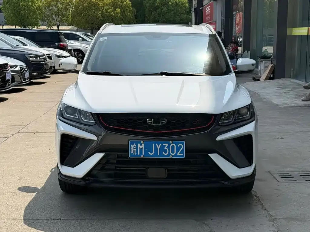 Geely Binyue — фото 1