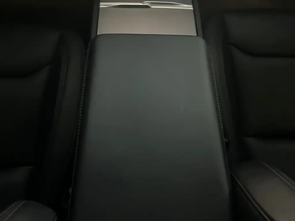 Tesla Model 3 — фото 4
