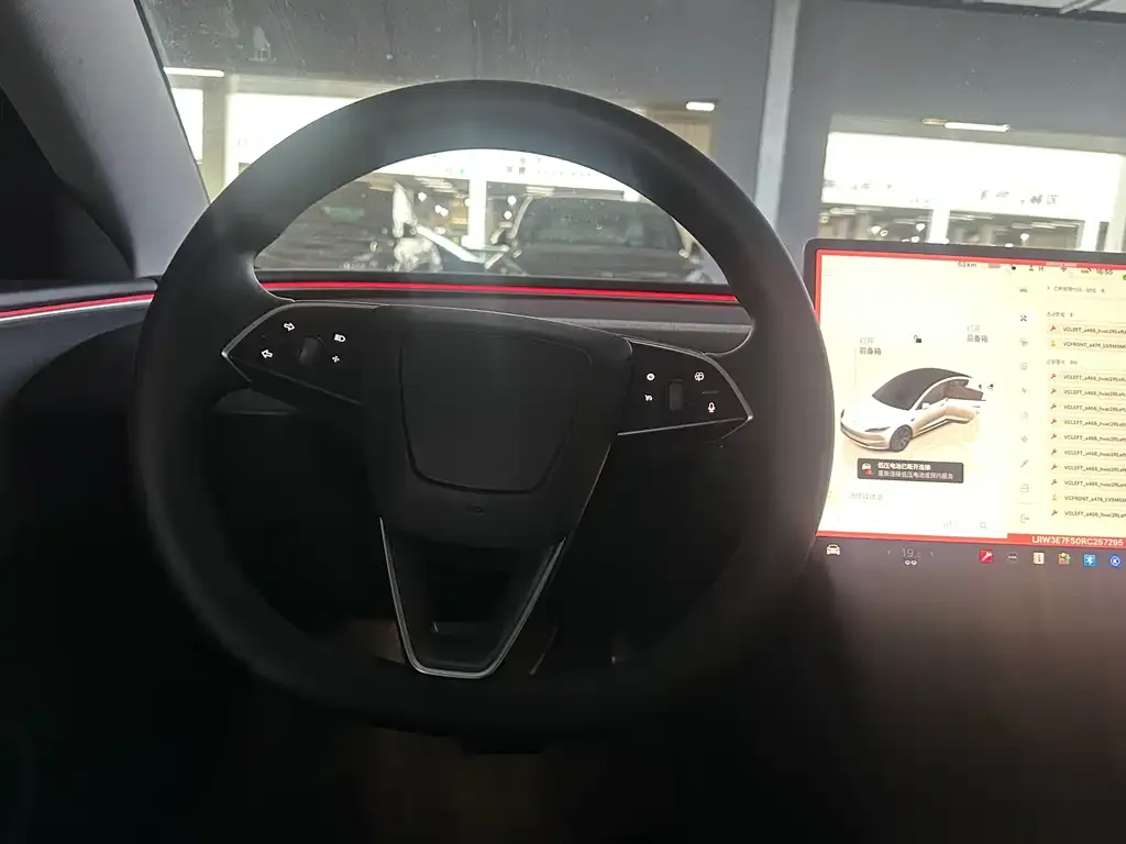 Tesla Model 3 — фото 5