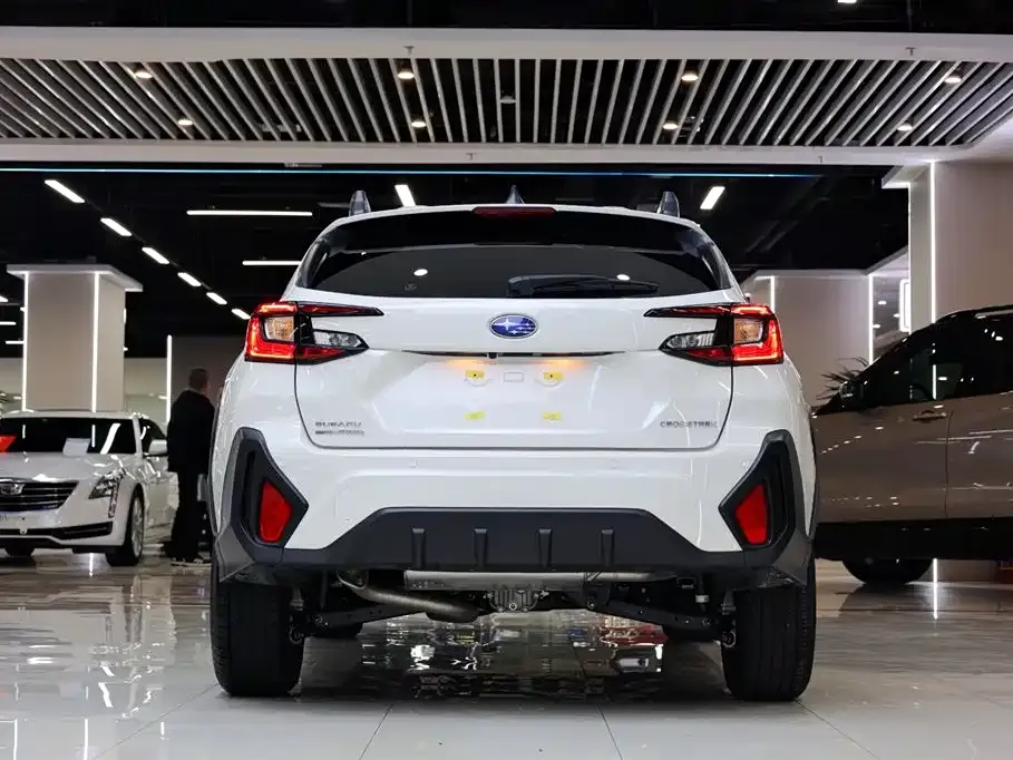Subaru Crosstrek — фото 4