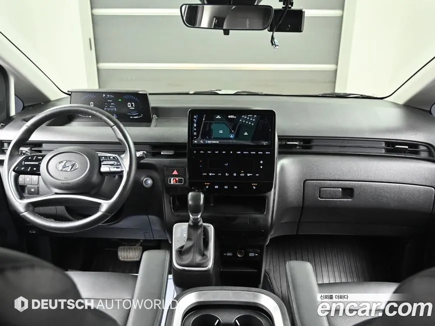 Hyundai Staria — фото 2