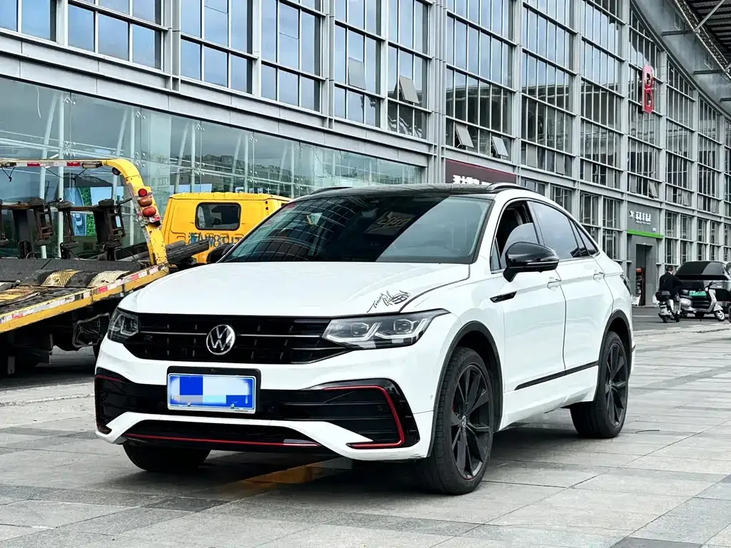 Volkswagen Tiguan X — фото 1