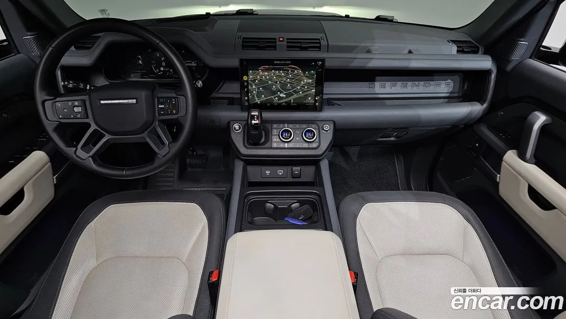 Land Rover Defender — фото 10