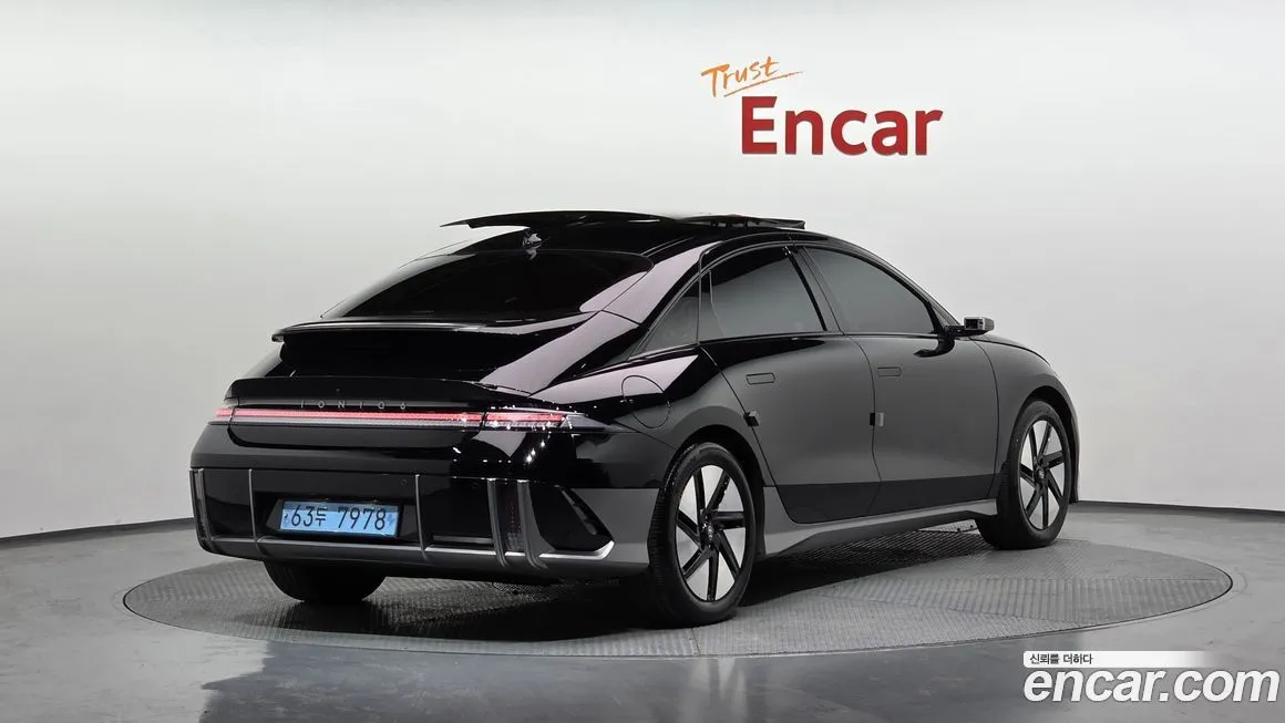 Hyundai Ioniq6 — фото 2