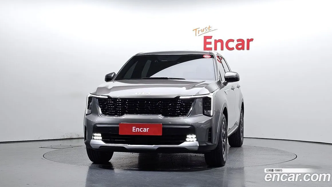 Kia Sorento — фото 6