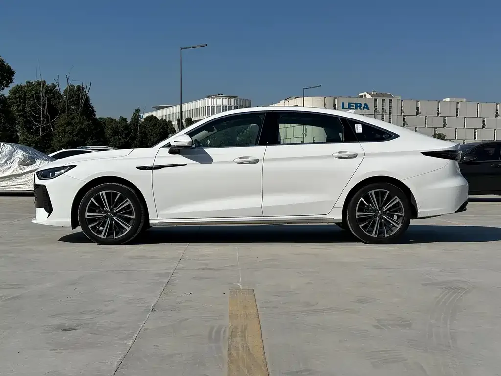 Chery Arrizo 8 PRO — фото 2