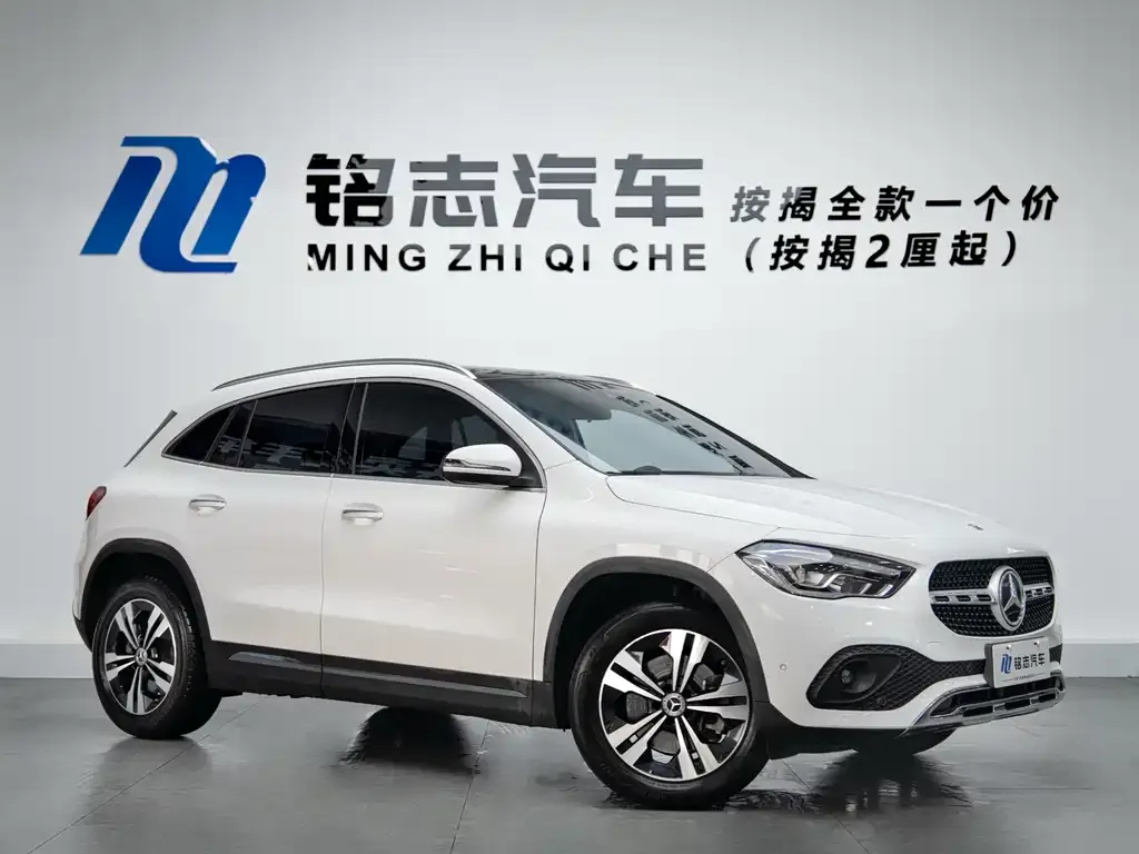 Mercedes-Benz GLA — фото 7