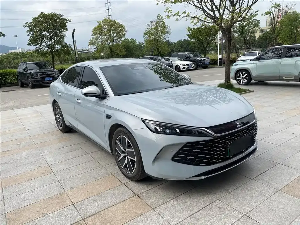 BYD Qin L — фото 9