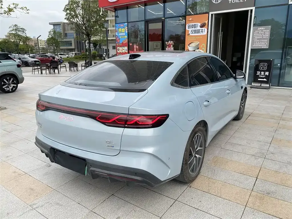 BYD Qin L — фото 7