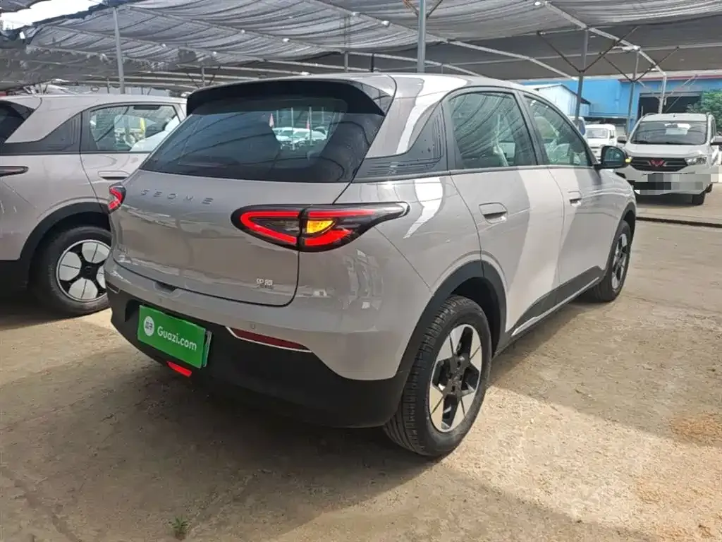 Geely Starburst — фото 4