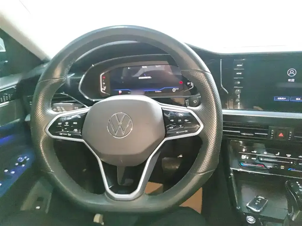 Volkswagen Passat — фото 4