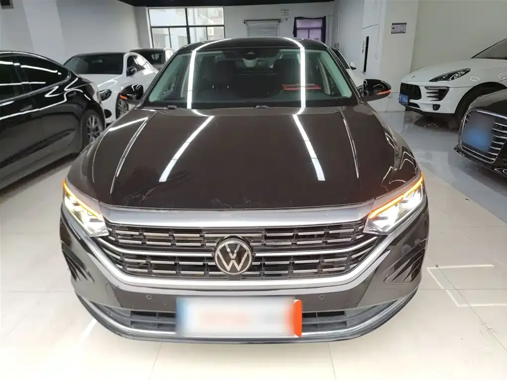 Volkswagen Passat — фото 7