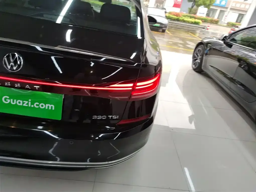 Volkswagen Passat — фото 5