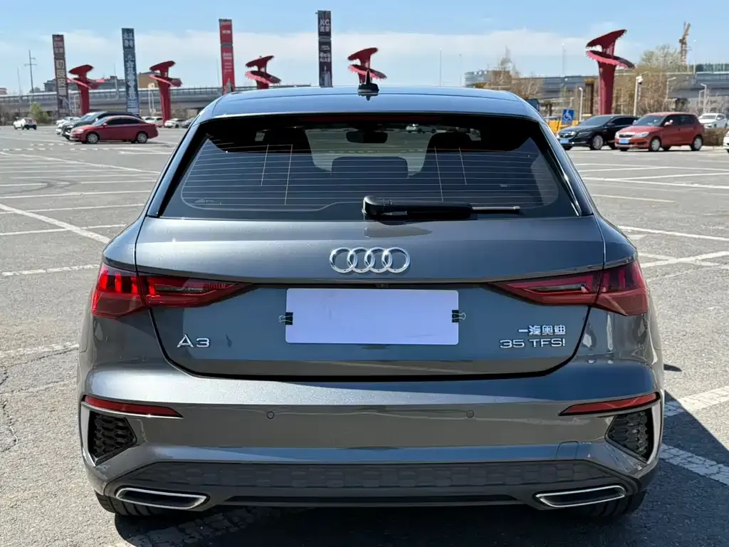 Audi A3 — фото 2