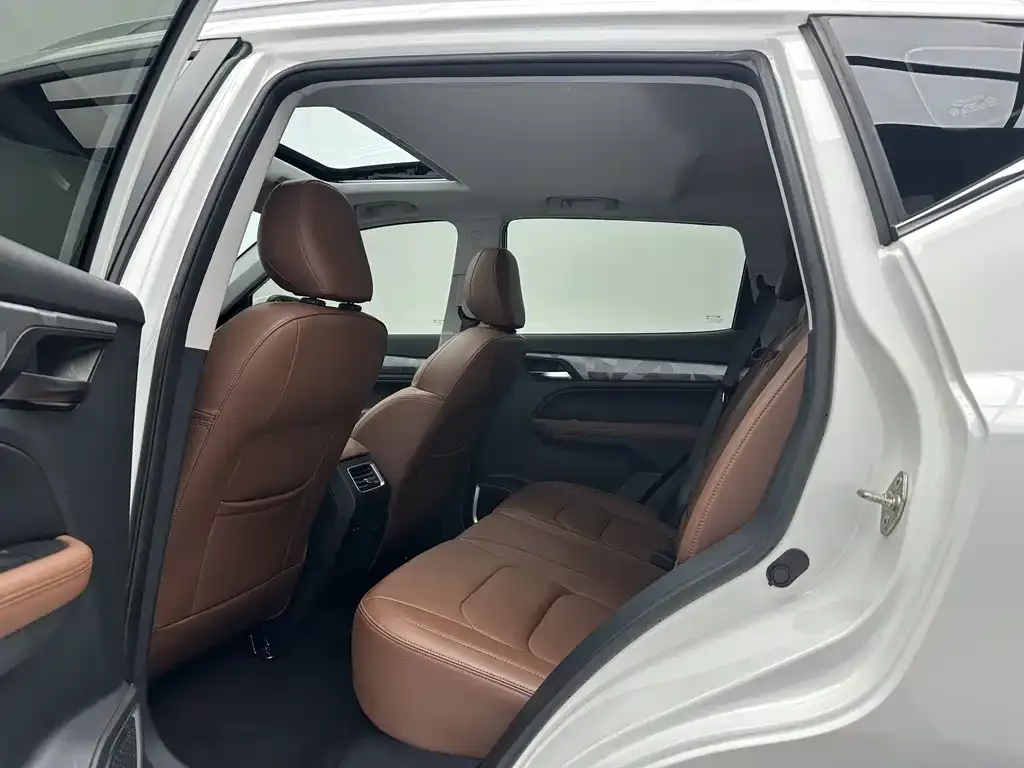 Geely Vision X6 — фото 10