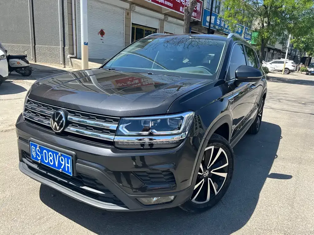 Volkswagen Tharu — фото 1