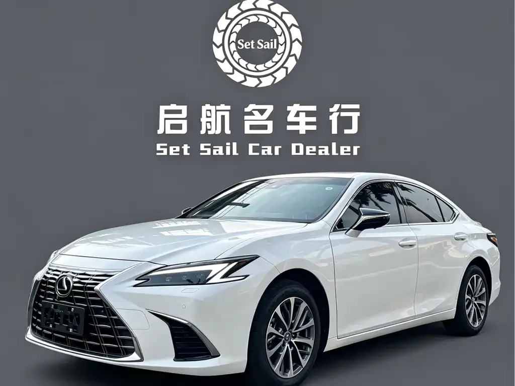 Lexus ES — фото 1