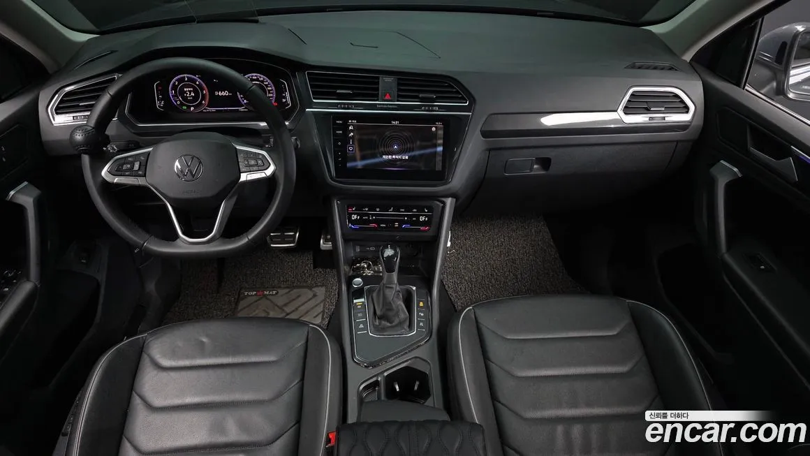 Volkswagen Tiguan — фото 9