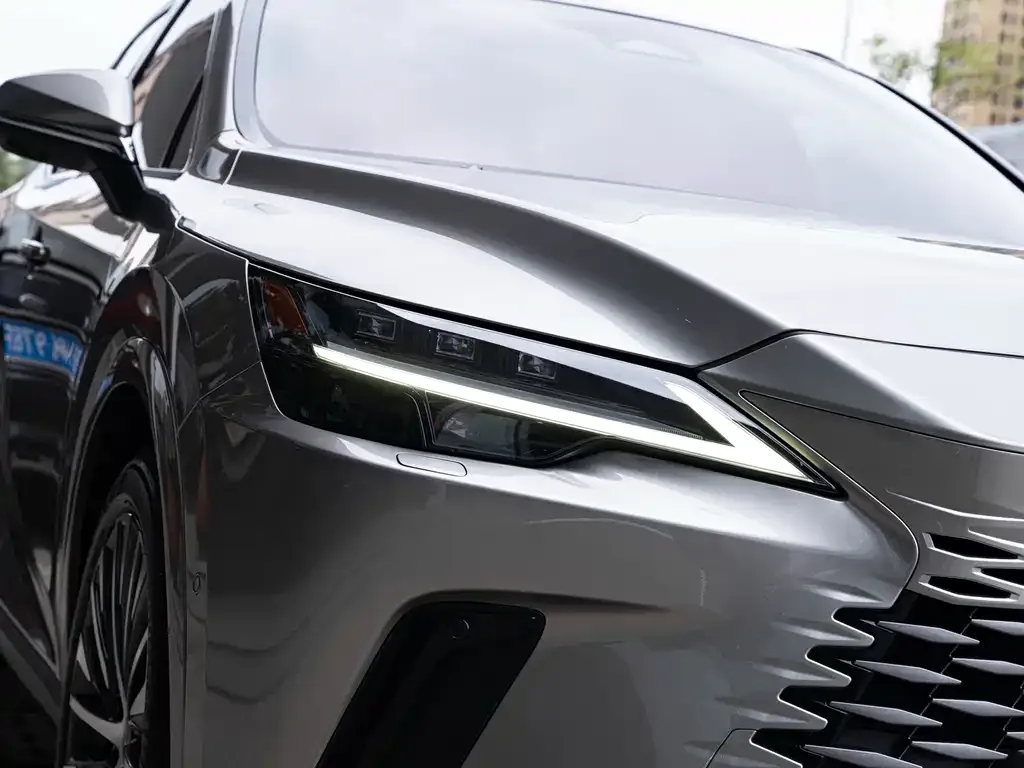 Lexus RX New Energy — фото 3