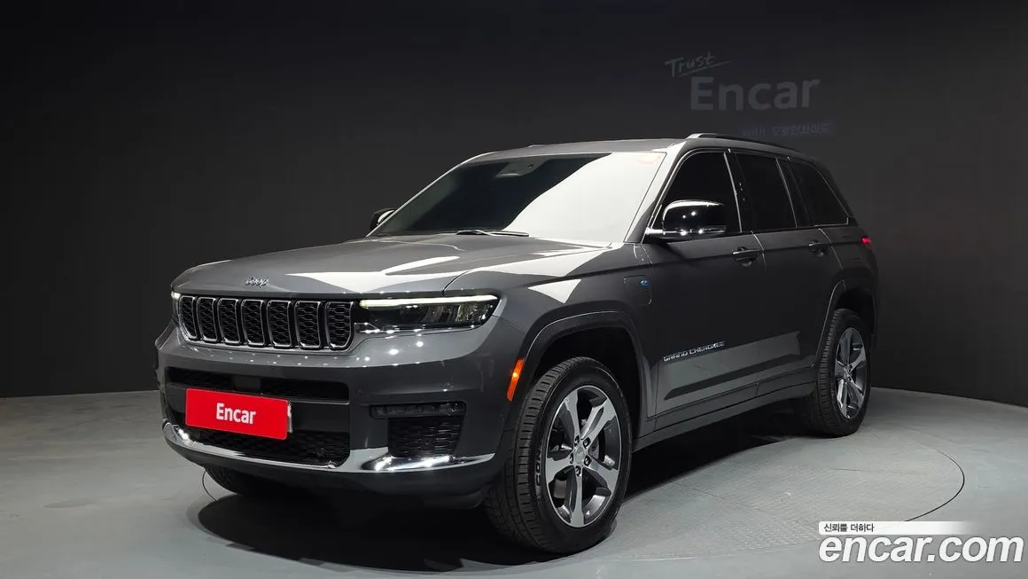 Jeep Cherokee — фото 1