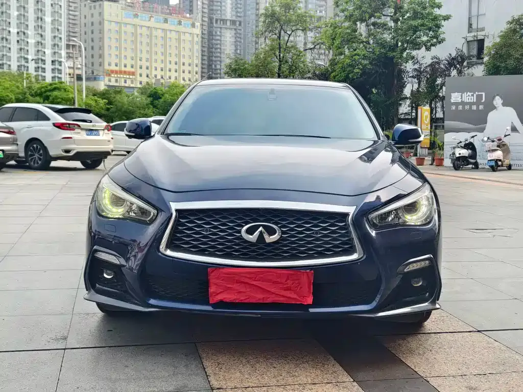 Infiniti Q50L — фото 5