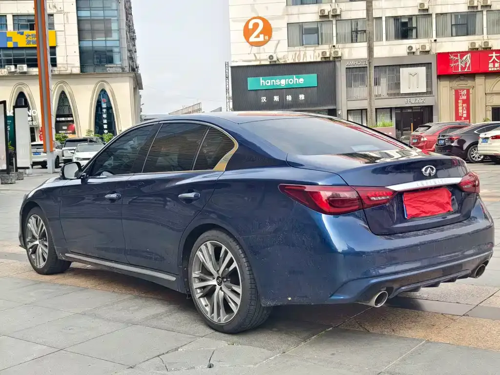 Infiniti Q50L — фото 3
