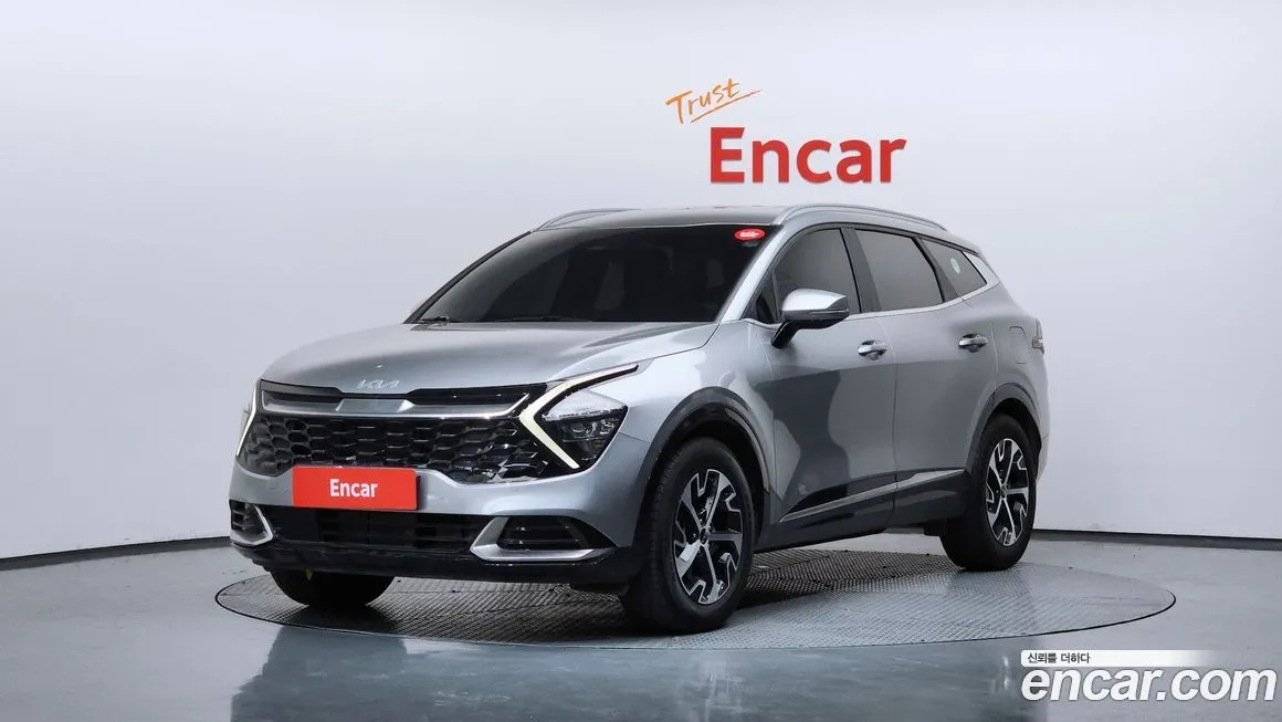 Kia Sportage — фото 1