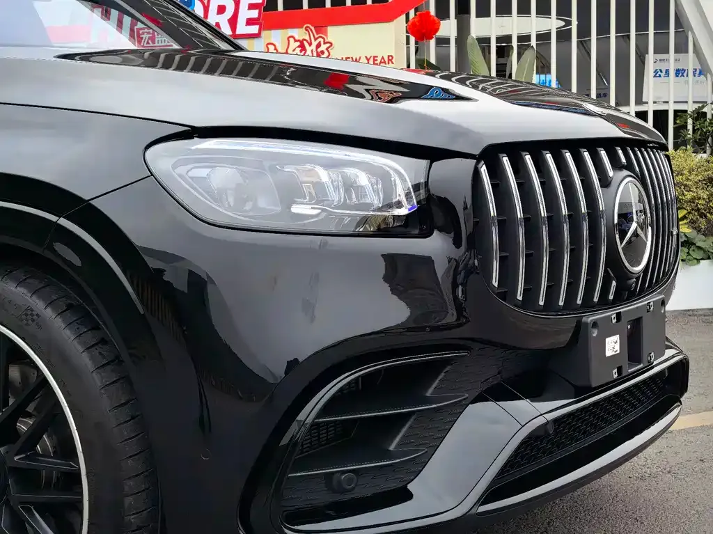 Mercedes-Benz GLS AMG — фото 6