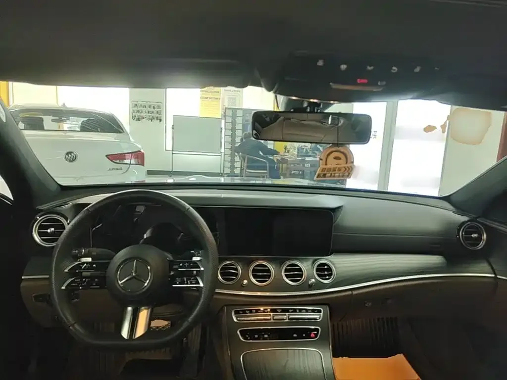 Mercedes-Benz E-Class New Energy — фото 10