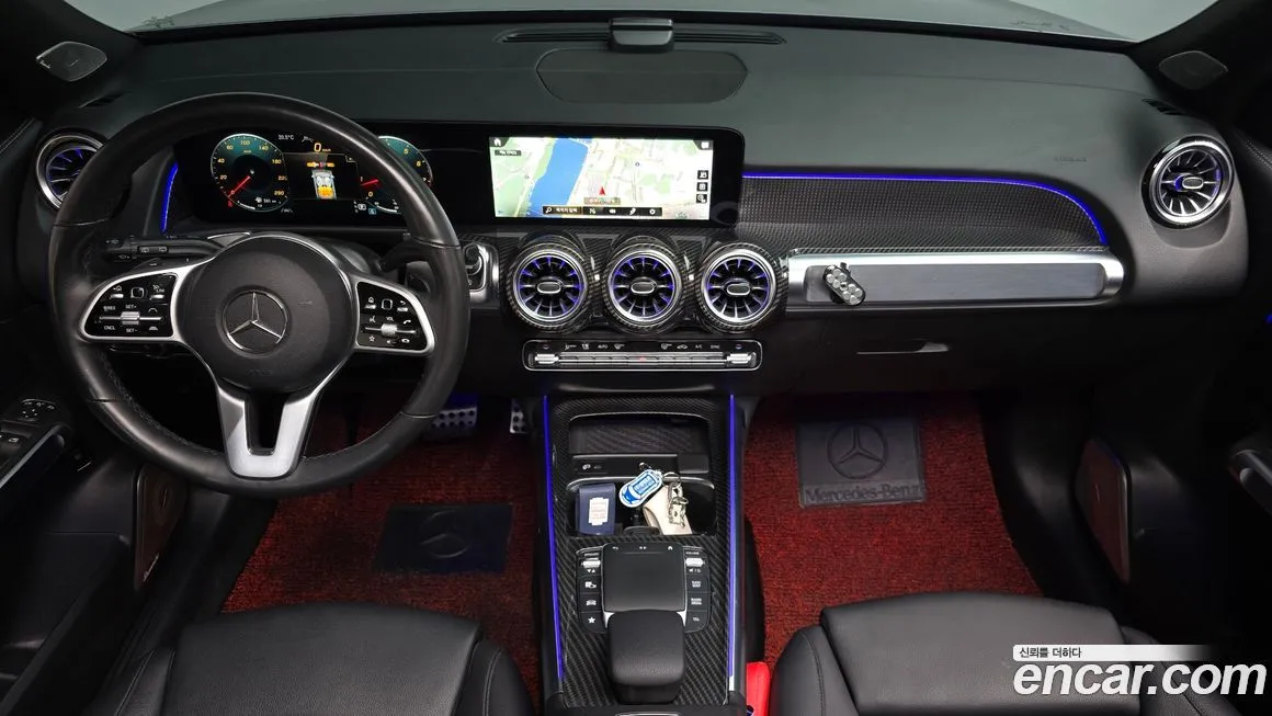 Mercedes-Benz GLB-Class — фото 10