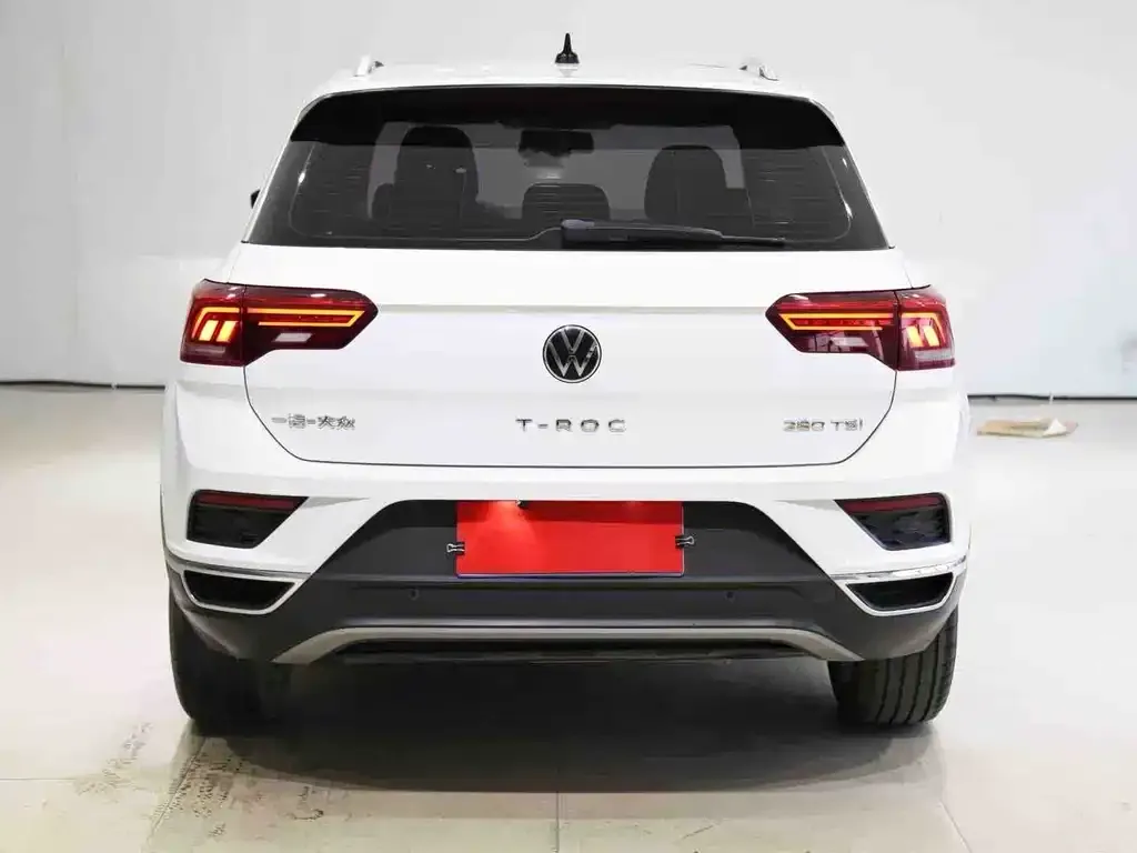Volkswagen T-Roc — фото 4
