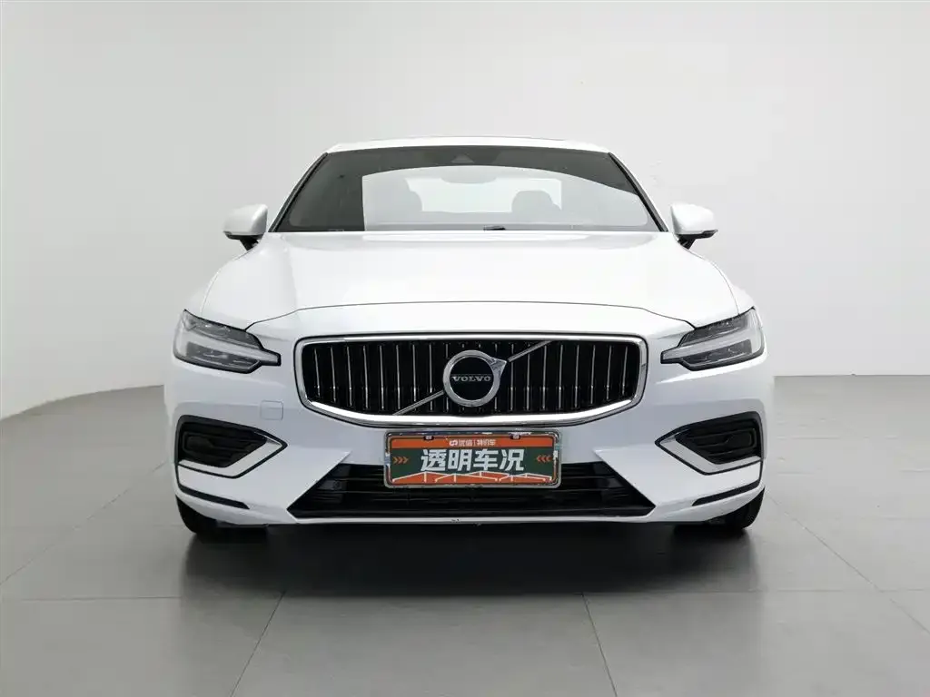 Volvo S60 — фото 3