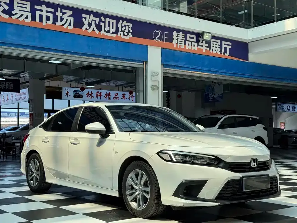 Honda Civic — фото 4