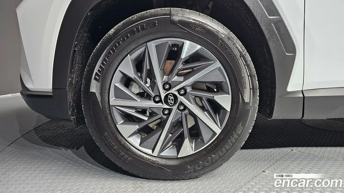 Hyundai Tucson — фото 9