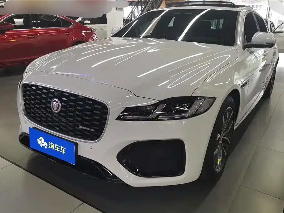 Jaguar XFL — фото 1