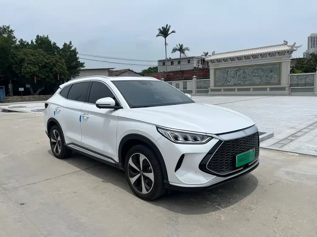 BYD PLUS New Energy — фото 7