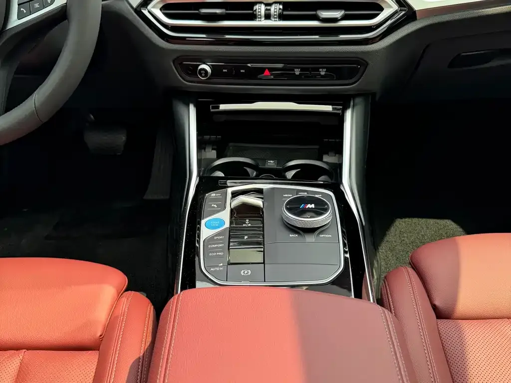 BMW i3 — фото 2
