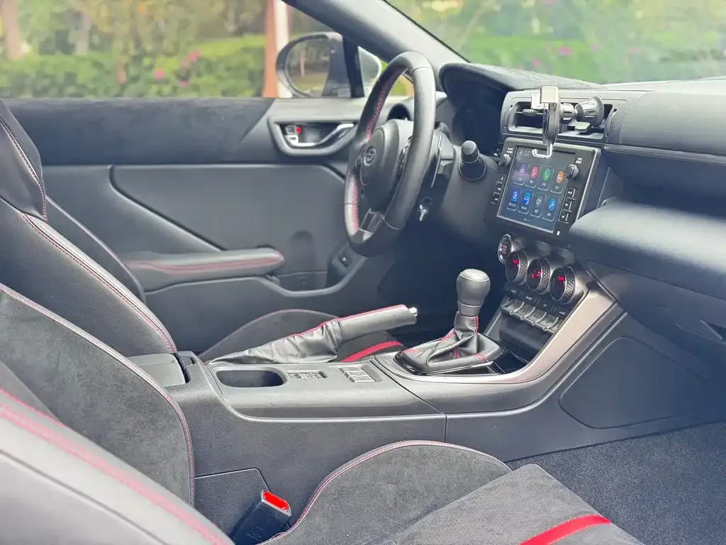 Subaru BRZ — фото 2