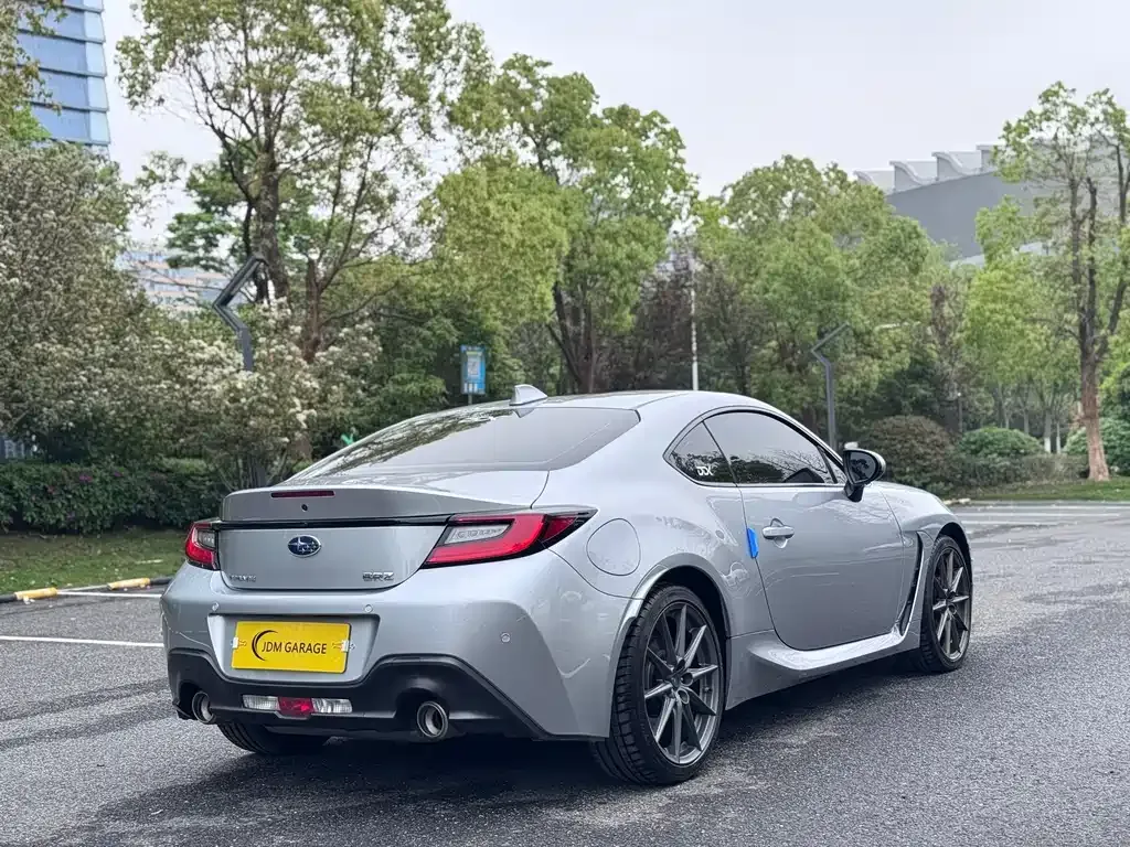 Subaru BRZ — фото 8