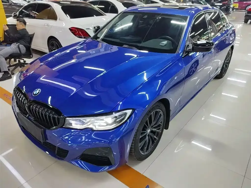 BMW 3 Series — фото 1