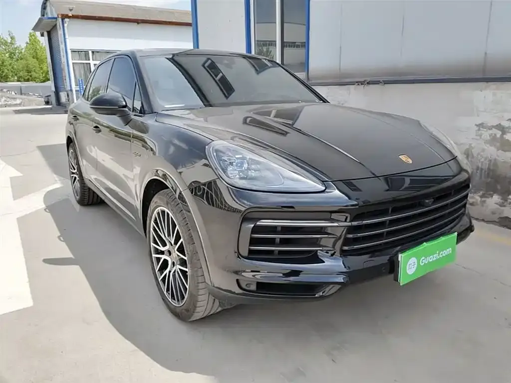 Porsche Cayenne Hybrid — фото 7